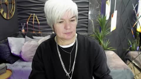 Snapshot of carmensoft chatting on September 2025 09:07:02 PM Carmen online show from September 2025 09:07:02 PM