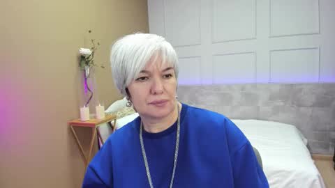 Snapshot of carmensoft chatting on October 2025 08:51:02 PM Carmen online show from October 2025 08:51:02 PM