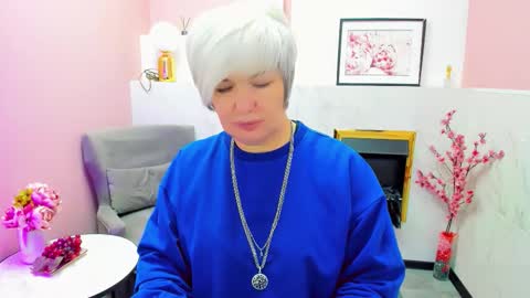 Snapshot of carmensoft chatting on November 2025 08:41:01 PM Carmen online show from November 2025 08:41:01 PM