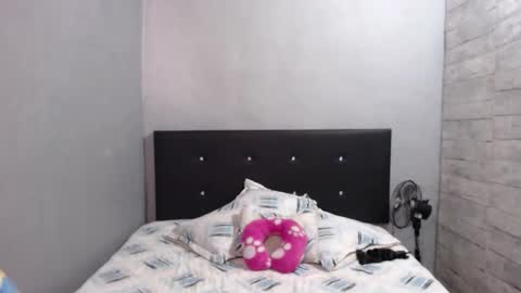 Caro milf  online show from November 2025 05:23:01 PM