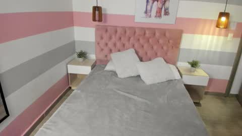 Snapshot of carol_pinter chatting on January 2025 01:30:02 PM Carol online show from January 2025 01:30:02 PM