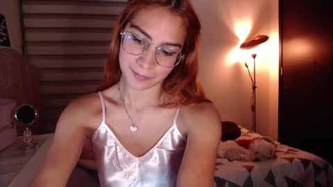 Carolayn online show from December 2024 03:59:01 AM