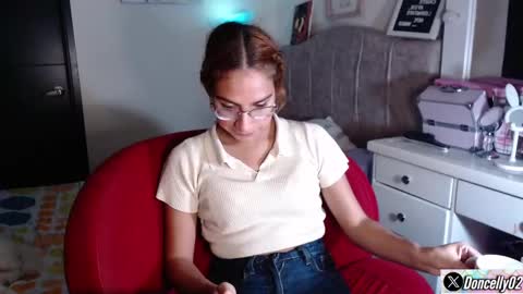 Carolayn online show from March 2025 05:20:02 AM