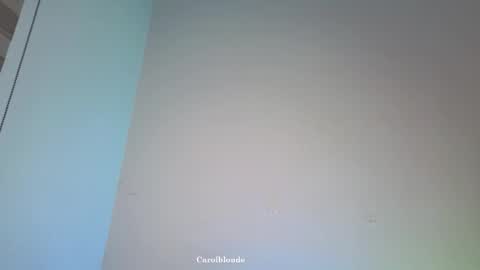 Snapshot of carolblonde chatting on March 2026 12:35:01 AM Char online show from March 2026 12:35:01 AM