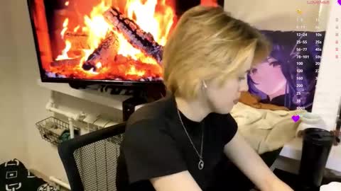 Snapshot of carolcaci chatting on November 2025 08:16:02 AM Call me Carol online show from November 2025 08:16:02 AM