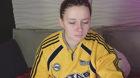 Snapshot of carolina_winter chatting on January 2025 05:24:01 AM Mira online show from January 2025 05:24:01 AM