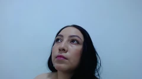 carolina_zabala_19 online show from May 2026 05:40:02 PM