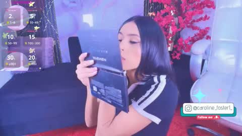 caroline_foster1 online show from December 2025 12:09:01 PM