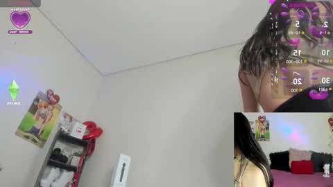 Snapshot of caroline_lenox chatting on March 2025 07:47:02 AM Caroline Lenox online show from March 2025 07:47:02 AM