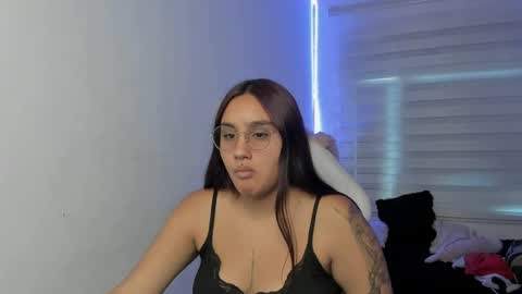 caroline_rodriguez_9 online show from July 2026 06:58:02 PM