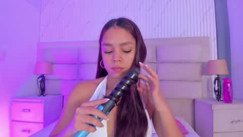 Caroline online show from March 2026 12:28:01 PM