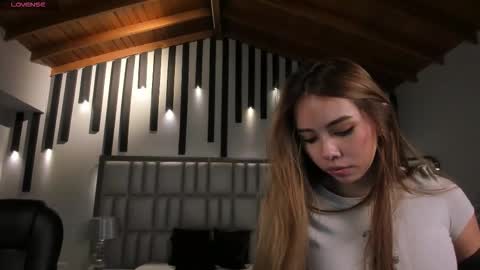 Caro online show from January 2026 09:56:01 AM