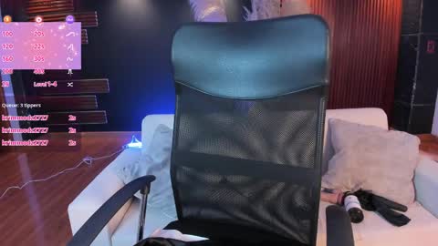 Snapshot of carolinemiller1 chatting on May 2026 01:40:01 PM Caro online show from May 2026 01:40:01 PM