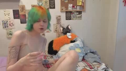 Snapshot of carolinerichter chatting on June 2026 04:20:02 PM CarolineRichter online show from June 2026 04:20:02 PM
