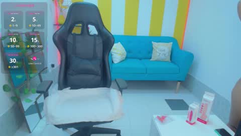 carollkiss online show from October 2025 11:39:01 AM