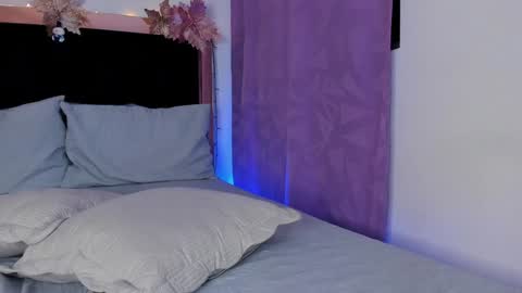 Snapshot of carorosse chatting on January 2025 01:31:02 AM Caro  online show from January 2025 01:31:02 AM