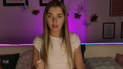 Snapshot of carriebradshawww chatting on November 2025 05:00:02 AM carriebradshawww online show from November 2025 05:00:02 AM