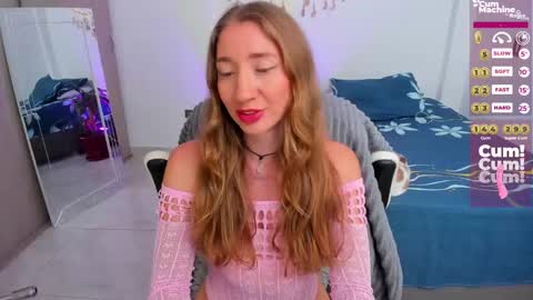 Snapshot of carriexwood chatting on December 2024 05:17:02 PM Nia  online show from December 2024 05:17:02 PM