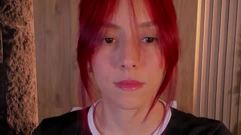 Casandra  online show from November 2025 07:23:01 PM