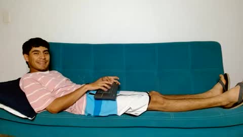 Snapshot of cash_master_san chatting on March 2025 05:51:01 AM Cash Master San online show from March 2025 05:51:01 AM