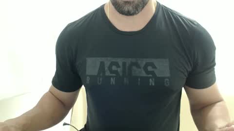 cashmastermuscle77 online show from December 2025 10:03:01 PM