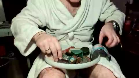 hairyokieotter online show from December 2025 10:35:01 AM