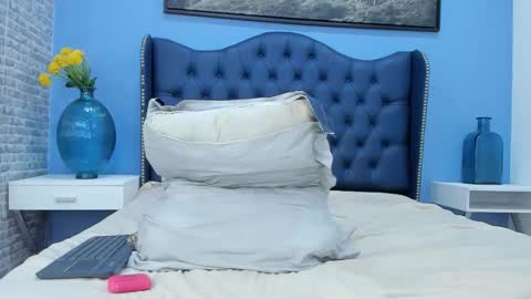 Snapshot of casper_white_ chatting on October 2025 05:04:01 AM casper_white_ online show from October 2025 05:04:01 AM