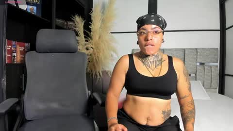 Snapshot of caspermilers chatting on April 2026 01:01:01 PM Casper online show from April 2026 01:01:01 PM