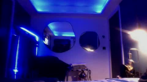 cassandra06400 online show from October 2025 12:54:01 AM