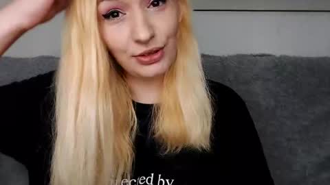 Casey Chris online show from January 2025 08:29:01 AM