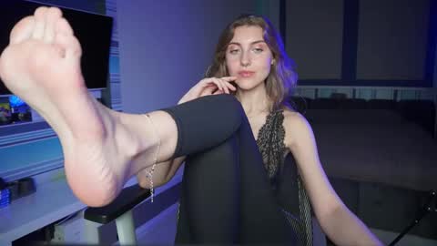 Seductress Cassia  FINDOM AND SADISM  NO NUDE online show from October 2025 03:02:01 PM