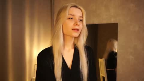 Cassie online show from February 2025 02:41:01 PM