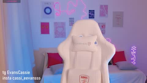 Cassie online show from January 2025 03:31:01 AM