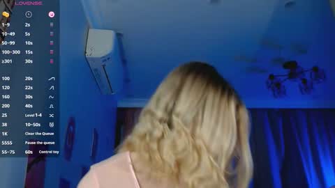 Cassy Hunter online show from November 2025 04:35:01 AM