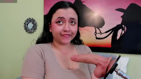 Cassie online show from April 2026 07:19:01 PM