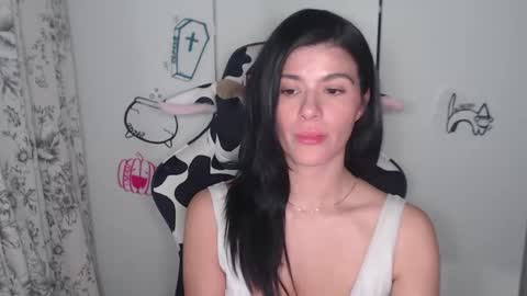 Snapshot of cassiealvarez chatting on October 2025 04:53:02 AM cassiealvarez online show from October 2025 04:53:02 AM