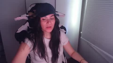 cassiealvarez online show from July 2026 08:59:01 PM