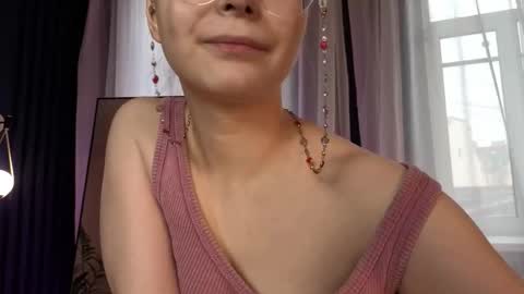 Snapshot of cassiecool chatting on November 2025 12:22:01 PM assie online show from November 2025 12:22:01 PM