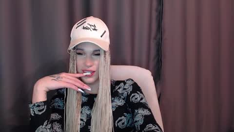 Cassie online show from December 2024 07:39:02 PM