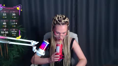 Cassie online show from November 2025 09:07:01 PM