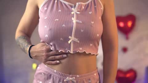 Cassi online show from March 2026 04:06:02 AM