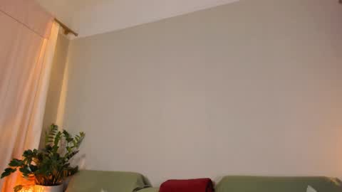  cassandra  online show from February 2026 02:41:01 AM