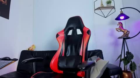 Matheo Brown online show from February 2025 10:07:02 PM