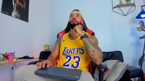 Matheo Brown online show from February 2025 12:54:01 PM