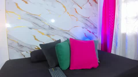 Snapshot of cata_gil1 chatting on October 2025 06:08:01 PM cata_gil1 online show from October 2025 06:08:01 PM