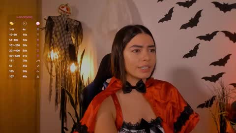 MACARENA online show from October 2025 08:59:02 PM