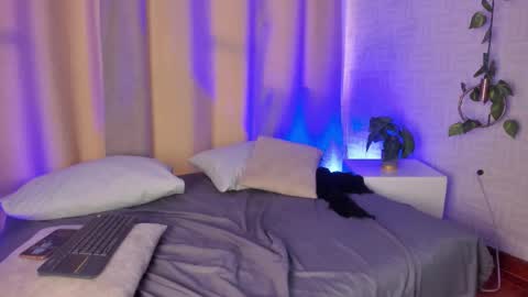 catalella_rouse online show from March 2026 08:17:01 PM