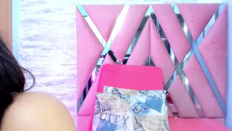 Snapshot of cataleya_bianchi chatting on February 2025 02:28:01 AM Cataleya online show from February 2025 02:28:01 AM