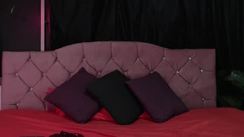 Snapshot of cataleya_divine chatting on September 2025 11:00:02 AM Cata Prins online show from September 2025 11:00:02 AM