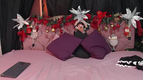 Snapshot of cataleya_divine chatting on December 2025 10:57:01 AM Cata Prins online show from December 2025 10:57:01 AM